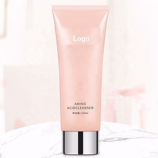 Private Label Gesichtswaschpflegeprodukte im neuen Design Feuchtigkeitsspendende, feuchtigkeitsspendende Tiefenreinigung Gesichtsreinigung Peeling-Reiniger