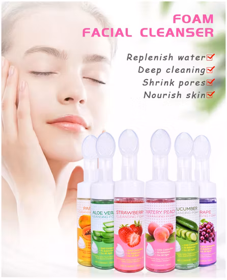 Private Label Gesichtsreinigung Tiefenreinigung Beruhigende Aufhellung Aloe Vera Schäumendes Mousse Gesichtsreiniger mit Bürste